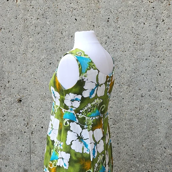 1970s Hawaiian Maxi dress - Picture 10 of 12